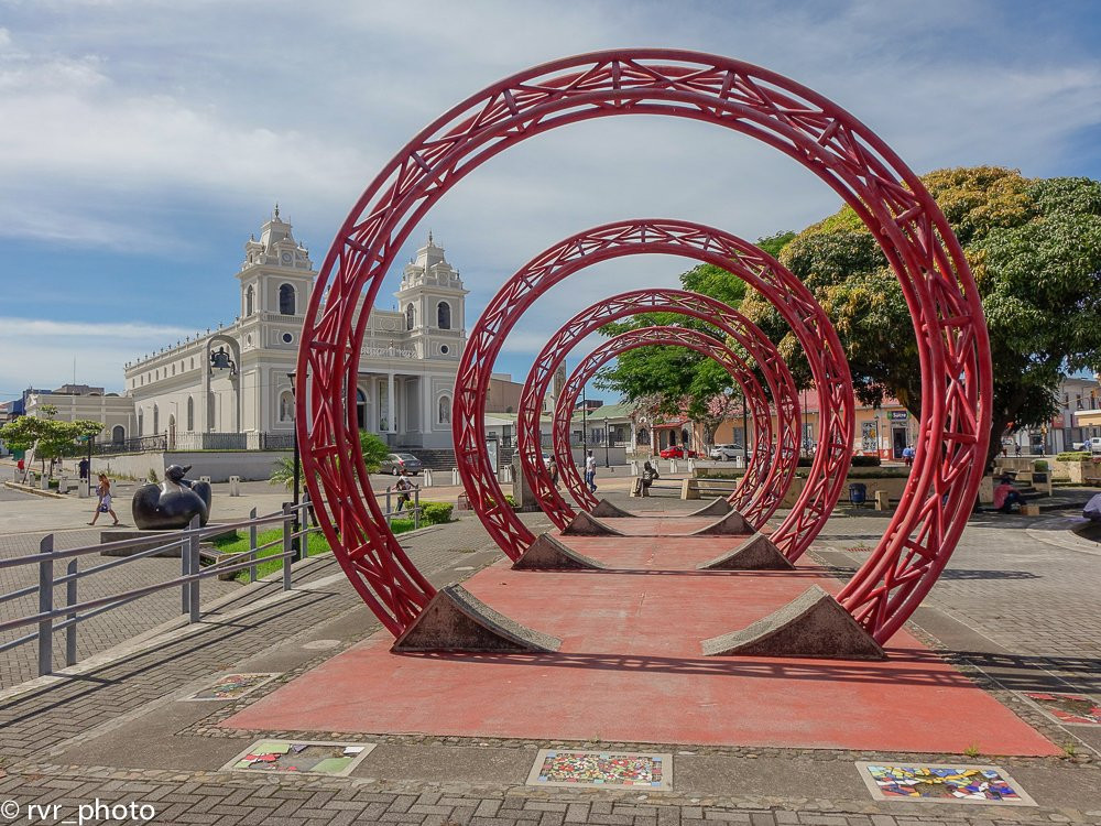 Plaza de las Artes景点图片