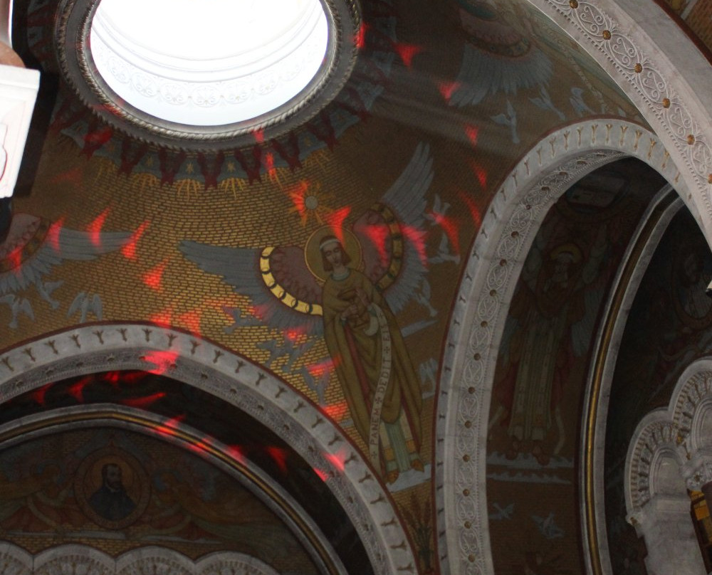 Basilique St Jean Francois Regis-Lalouvesc必去景点