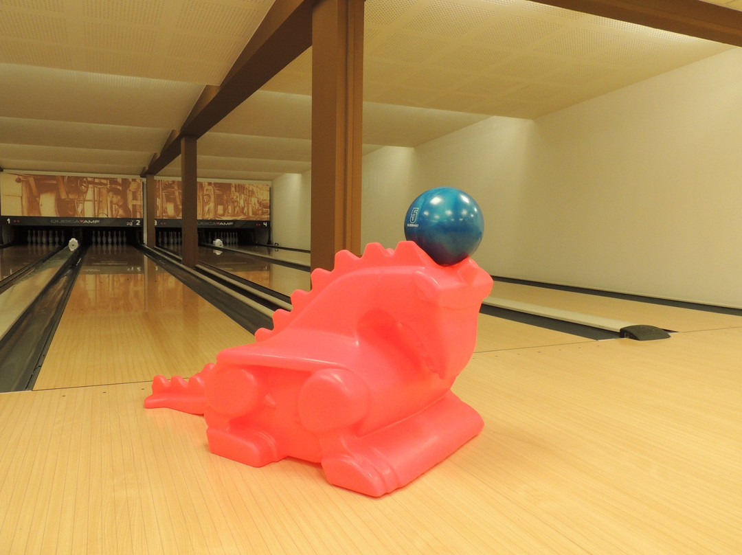 Bowling KAREL - Dolní Chabry-布拉格必去景点