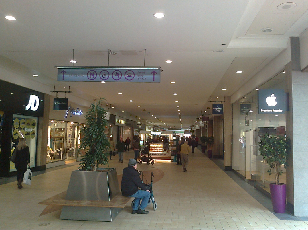 Gracechurch shopping centre-萨顿科尔菲尔德必去景点