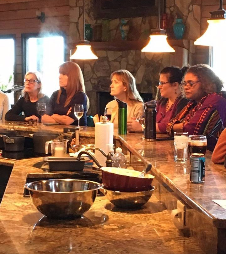 Full Circle Farm Sanctuary-Warm Springs必去景点