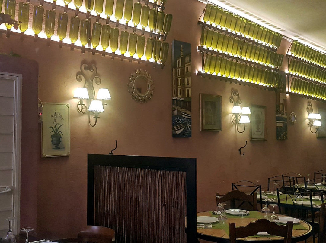 Charco del Pino餐馆和美食-Restaurante Las Fuentes