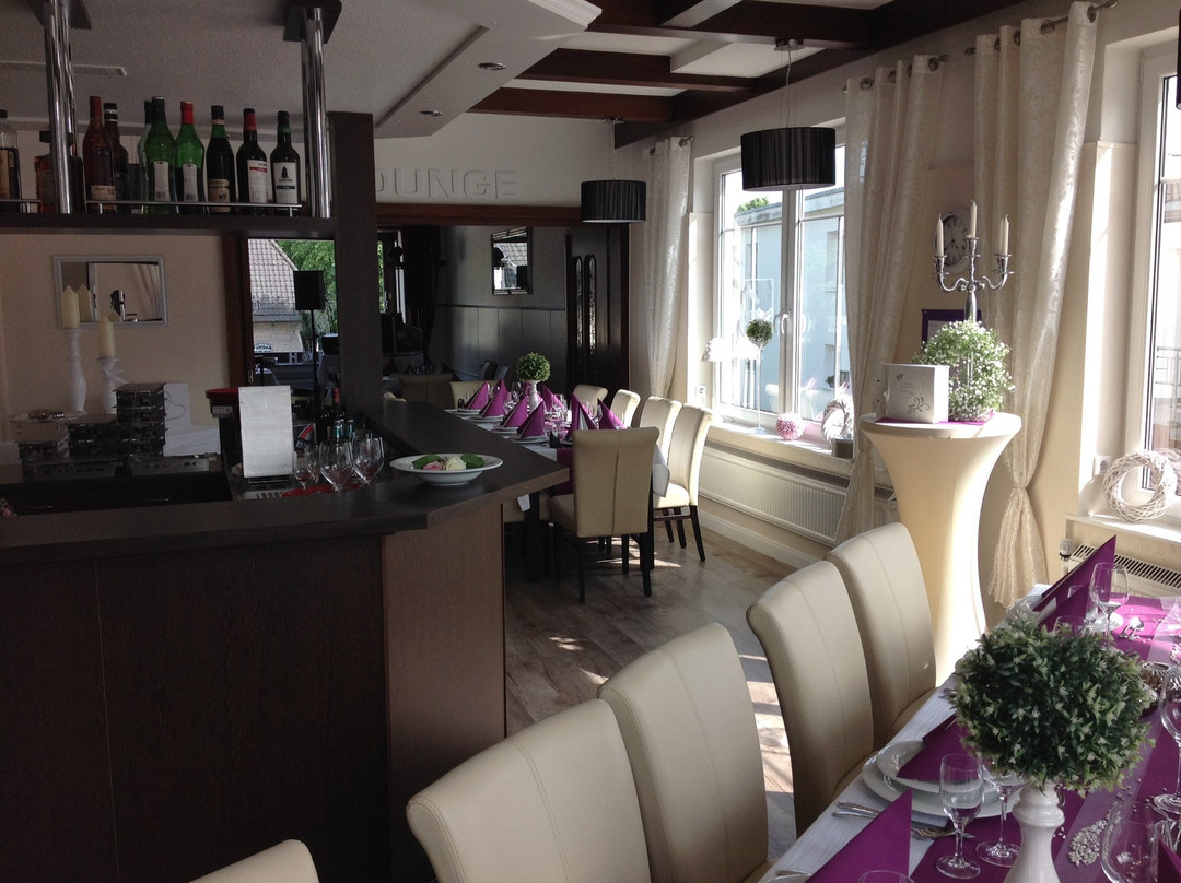 Ritterhude餐馆和美食-Hotel zur Post