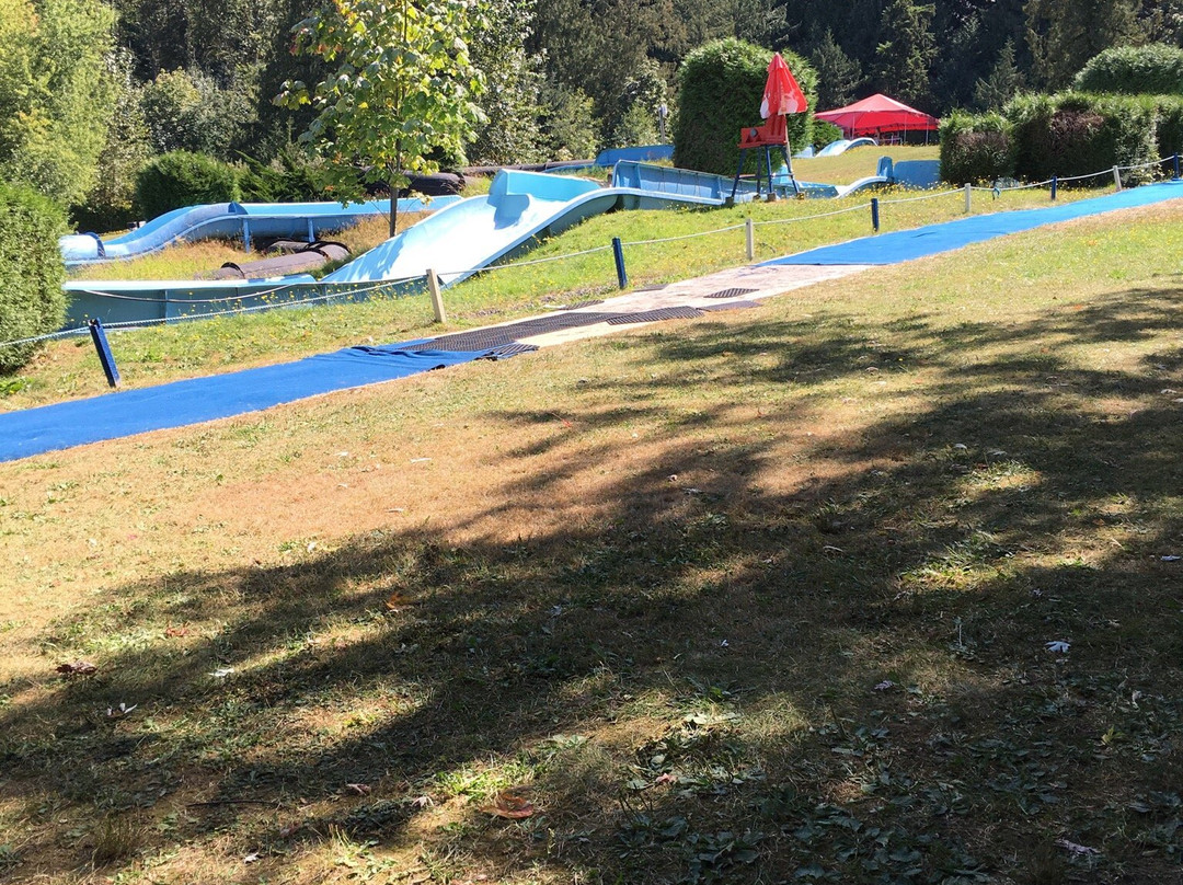 Bridal Falls Water Park景点图片