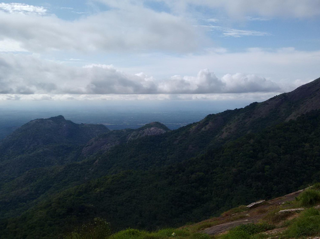 Nelliyampathy Guha-Nelliyampathy必去景点