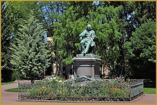 Square Adolphe Hirn-科尔马必去景点