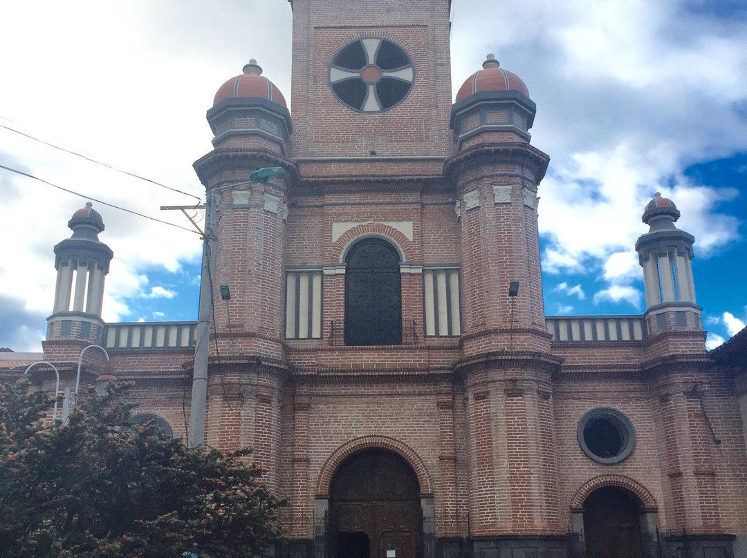 Iglesia de San Andres-帕斯托必去景点
