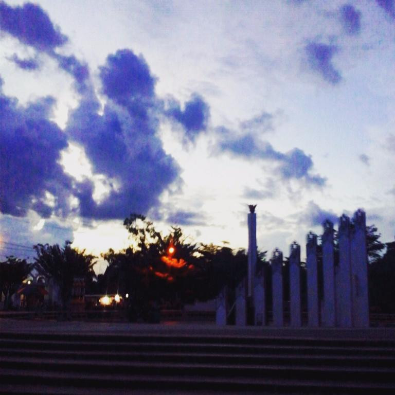 Palangka Raya City Monument (Soekarno Monument)-帕朗卡拉亚必去景点