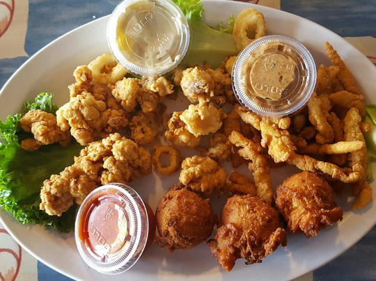 Gulf Hammock餐馆和美食-Shrimp Landing Restaurant