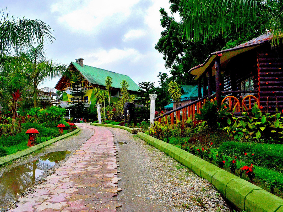 Hatihana The Green Castle