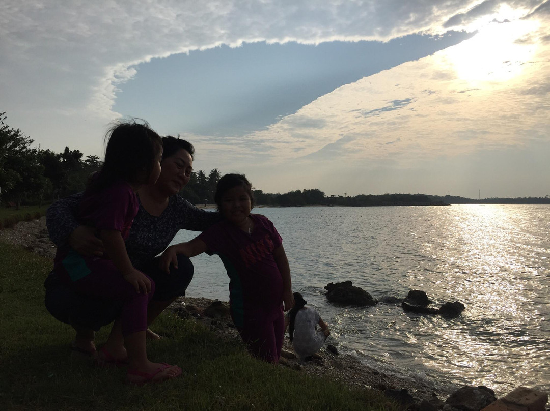 Kalianda Beach Resort主图