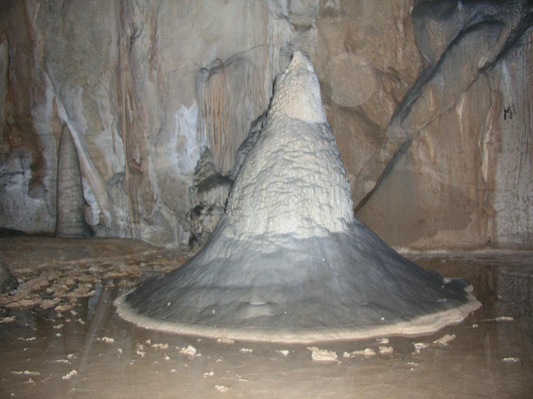 Cerovac Caves景点图片