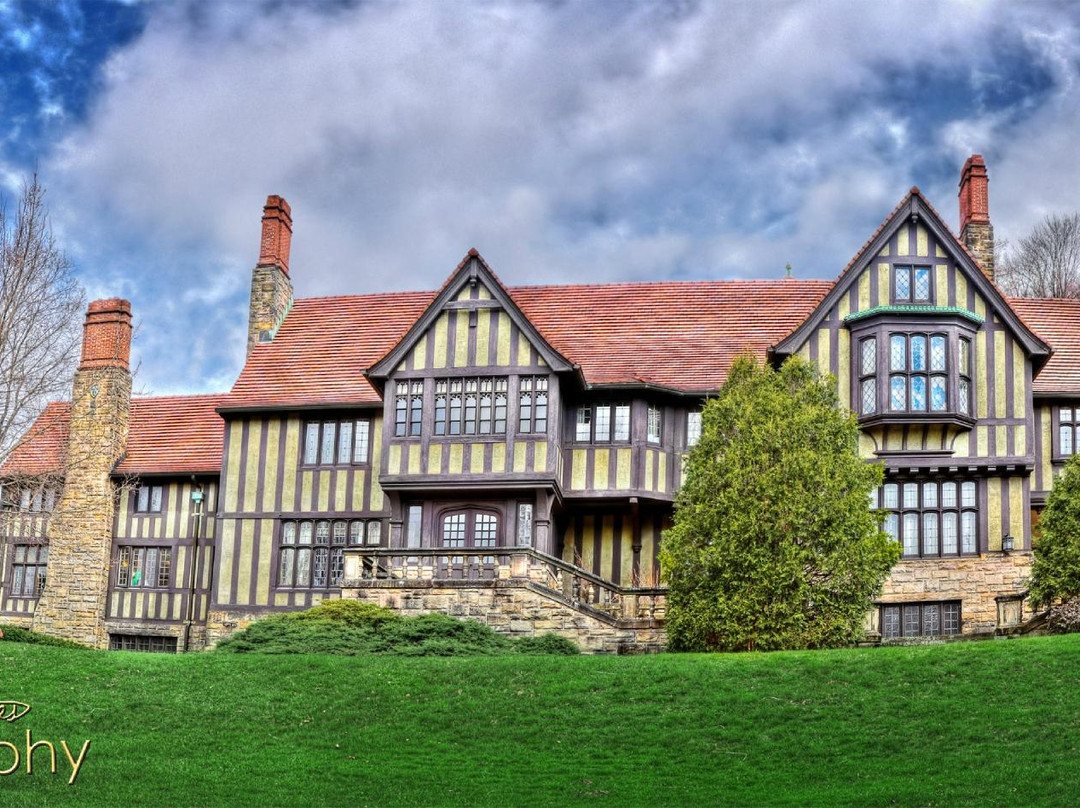 Olmsted Manor