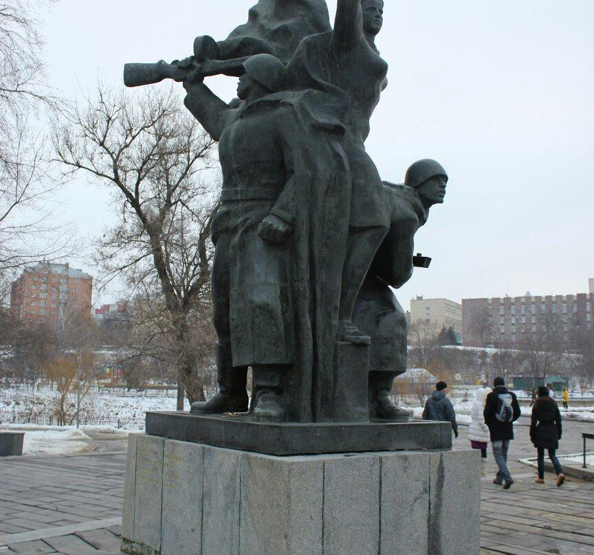 Stele 400 Years of Orel Foundation景点图片