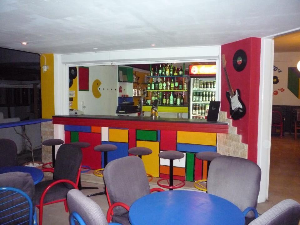 Retro Malia-史塔利思必去景点