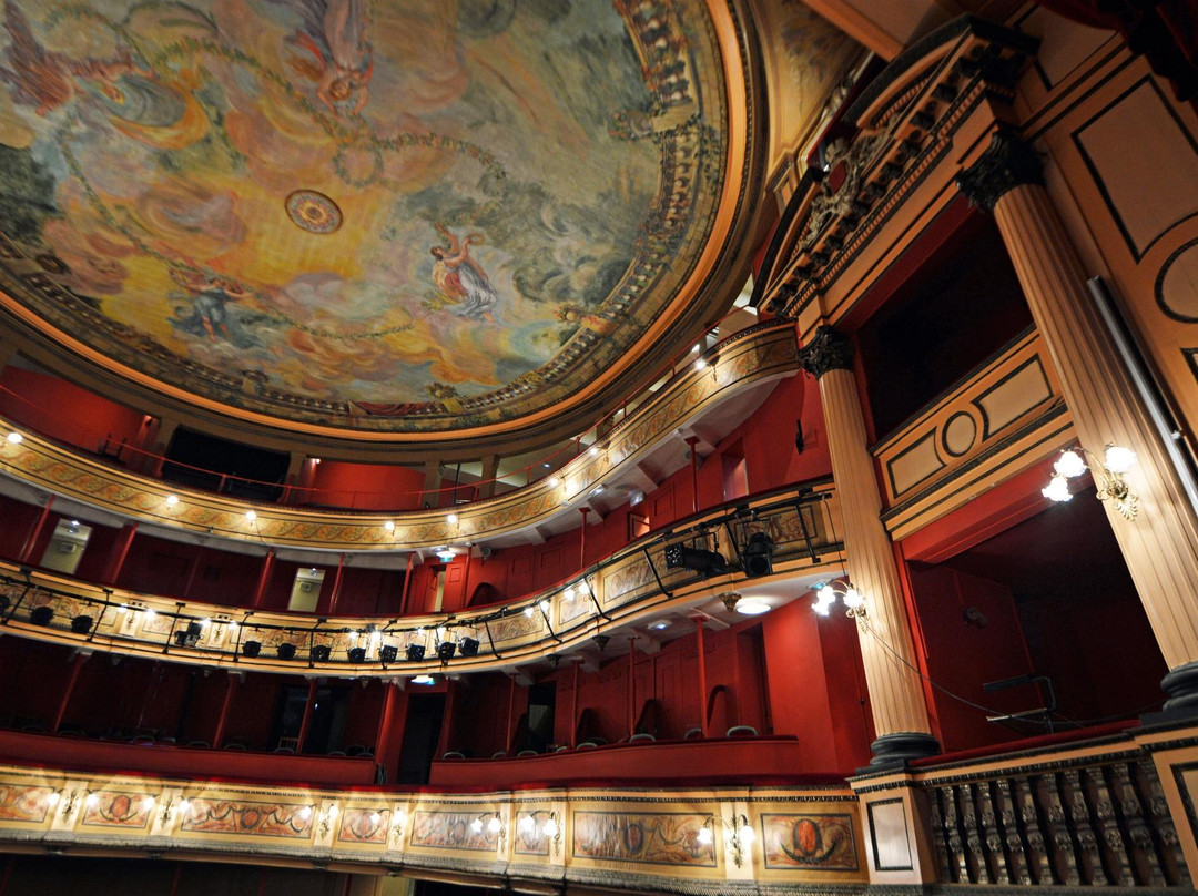 Théâtre Municipal-杜埃必去景点