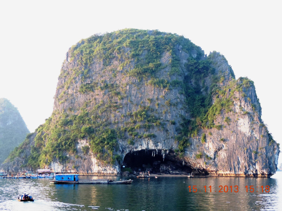 Pelican Cave (Hang Bo Nau)景点图片