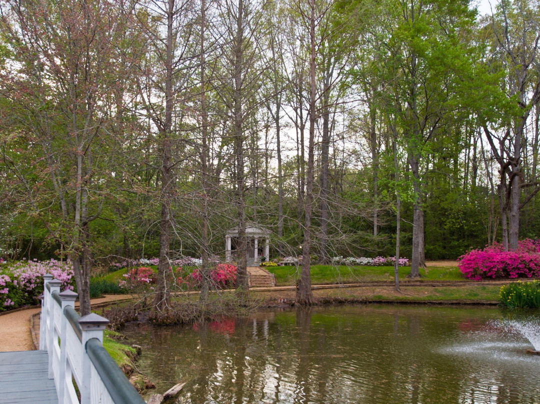 Monmouth Historic Inn and Gardens景点图片