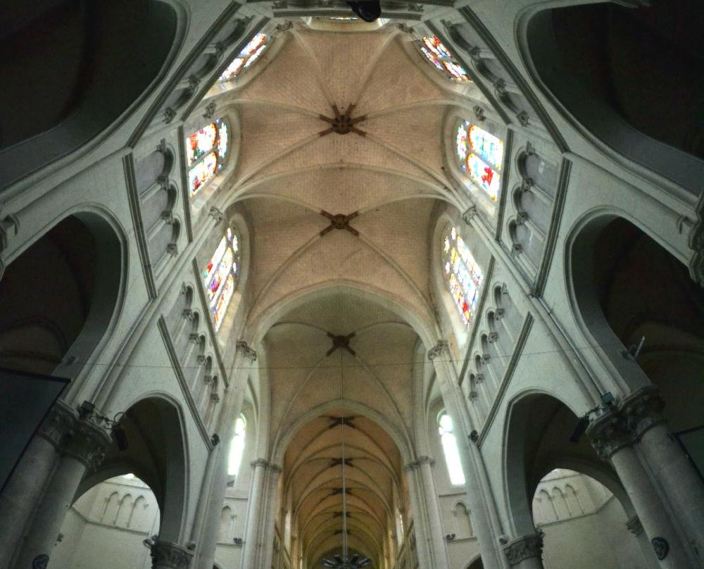 Eglise Notre Dame景点图片
