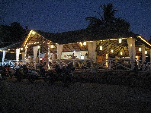 Ashvem Beach餐馆和美食-Targulla Inn