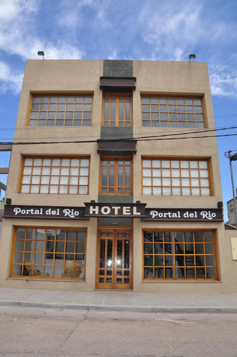 Hotel Portal del Rio-官方