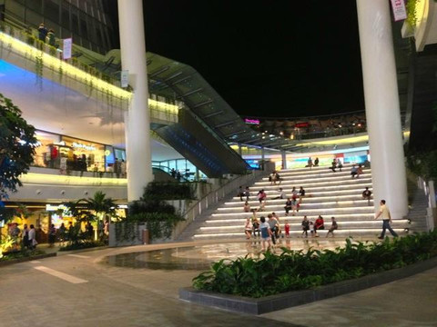 The Star Vista-新加坡必去景点