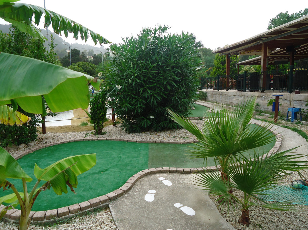 Fantasy Mini Golf-Argassi必去景点