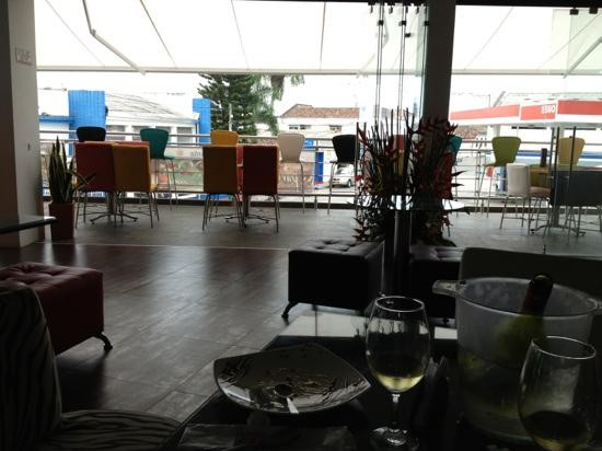 Buga餐馆和美食-Burako