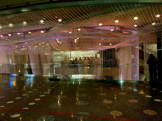 The Chandelier-Paradise必去景点