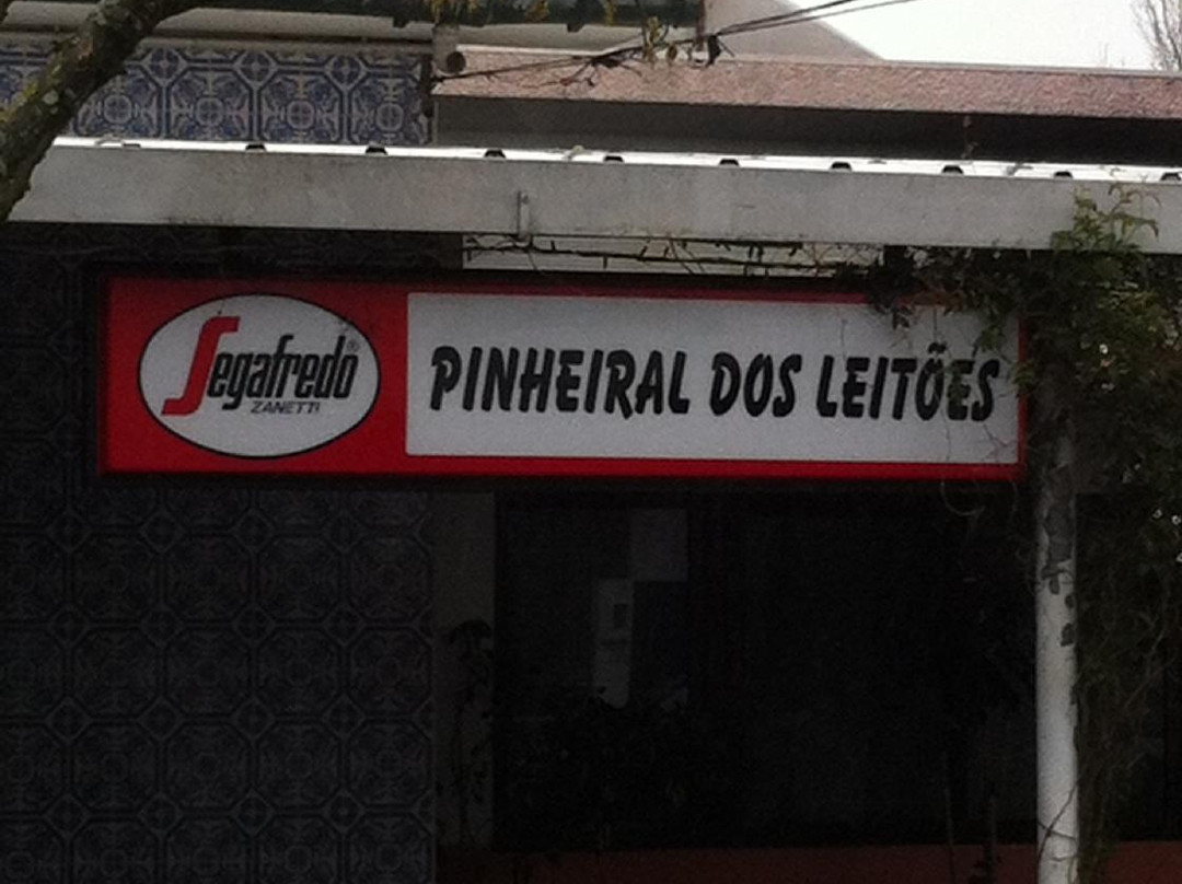 Vilar do Pinheiro餐馆和美食-Pinheiral dos Leitoes