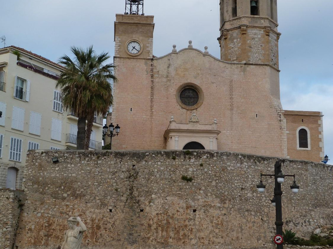 Church of Sant Bartomeu & Santa Tecla-锡切斯必去景点