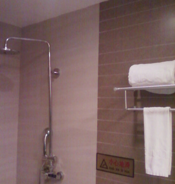 天天假日酒店（安康学院市政府店）主图