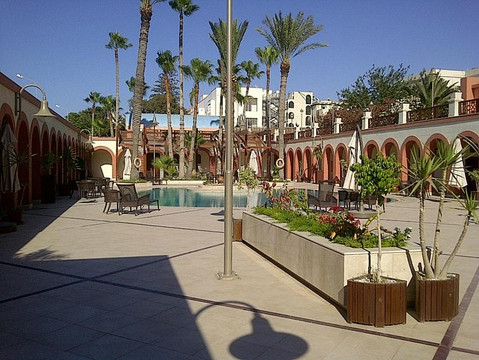 Al Waddan Hotel主图