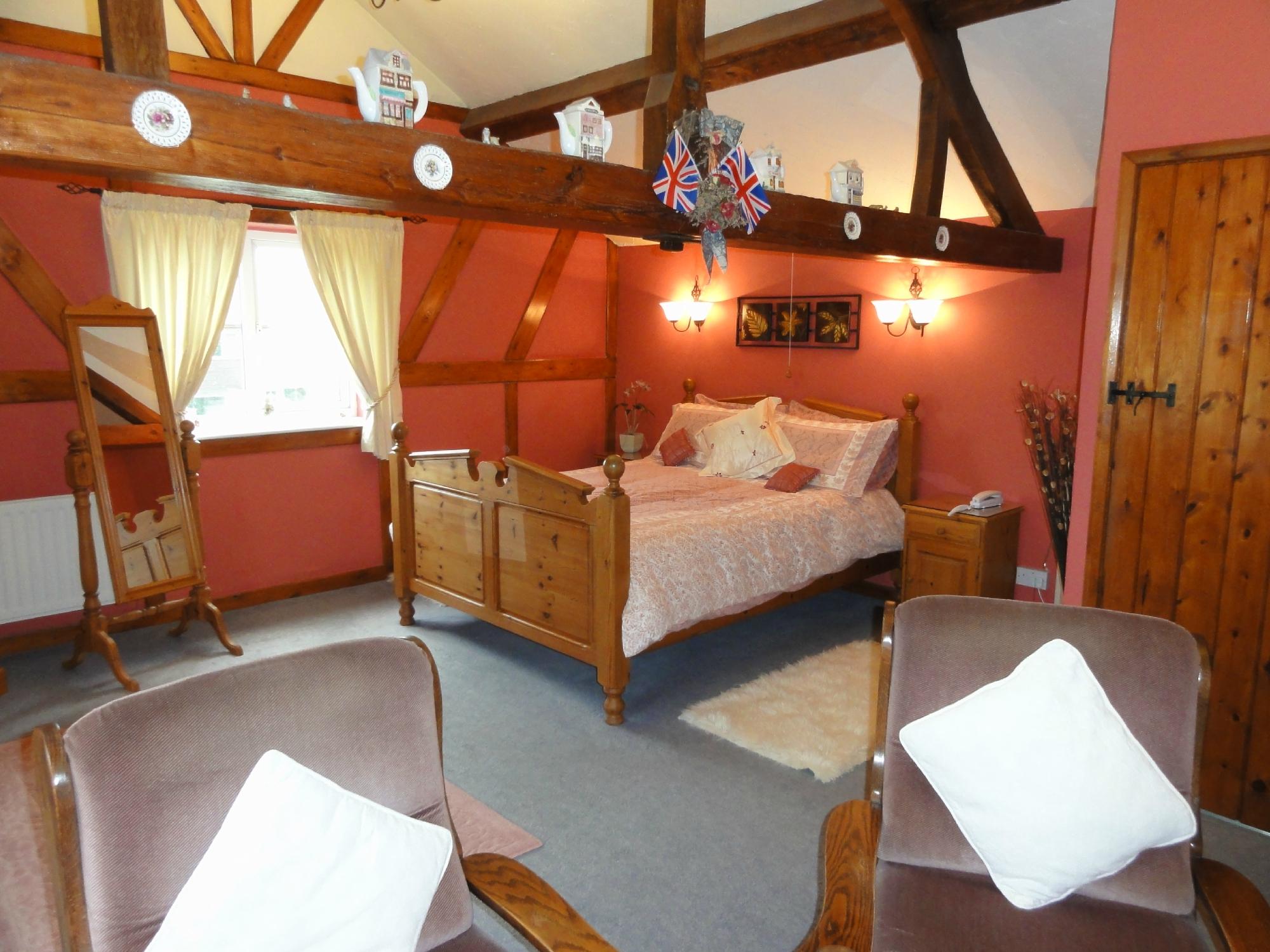Ambion Court Hotel-客卧
