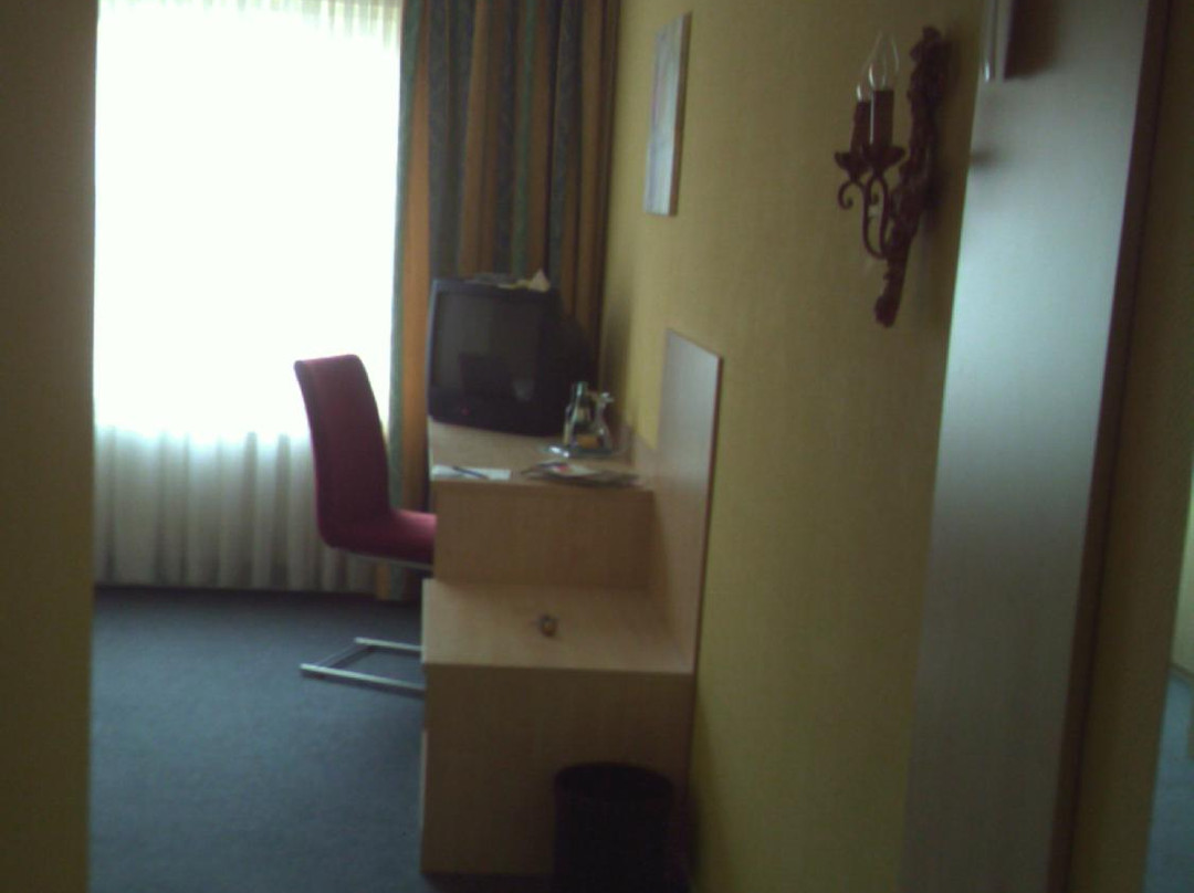 伯特伦环形酒店