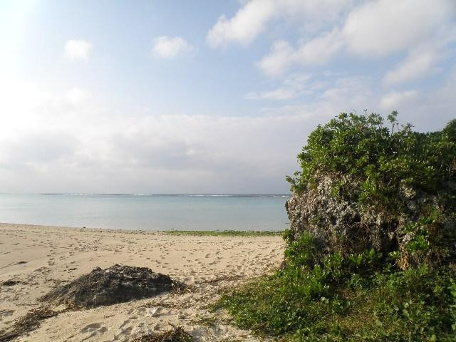 Yonamine Nagahama Beach景点图片