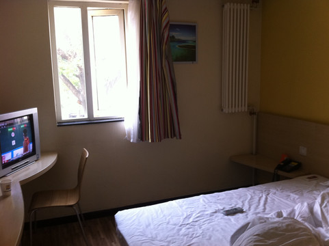 7天优品(北京协和医院朝阳门东四地铁站店)主图