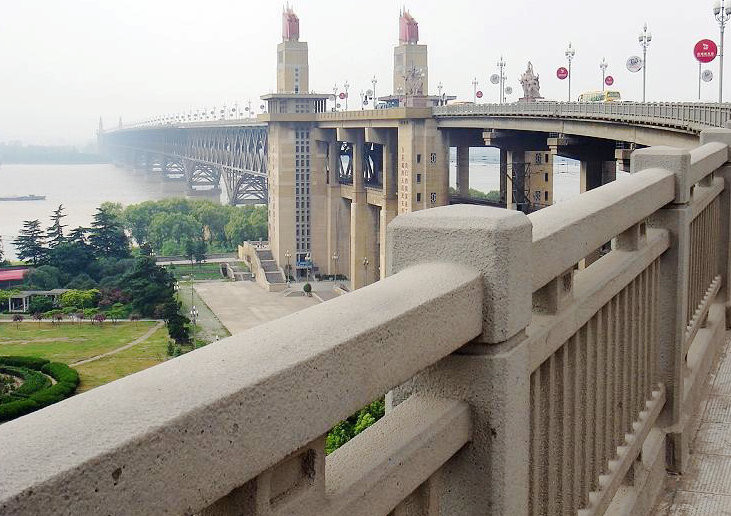 南京长江大桥景点图片