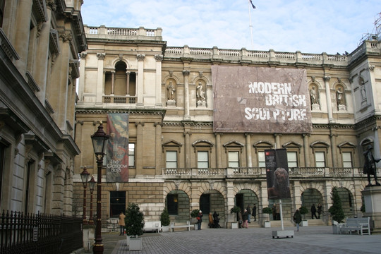 皇家美术院-伦敦必去景点