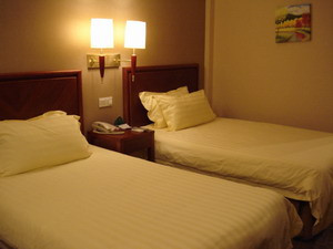 格林豪泰扬州大厦商务酒店主图