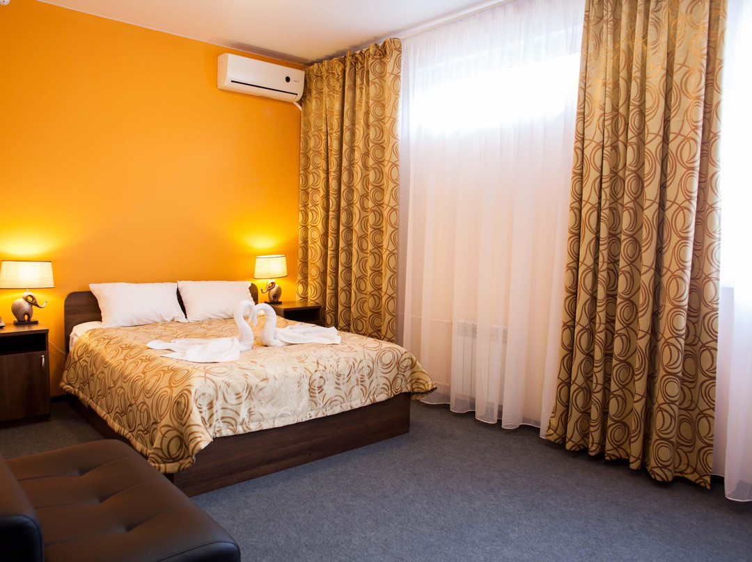 Hotel 19主图