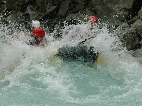 River Rafter-博韦茨必去景点