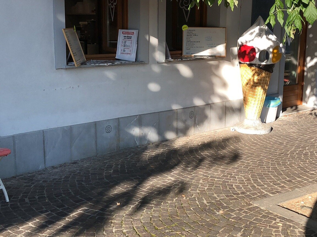 Colugna餐馆和美食-GelaSteria