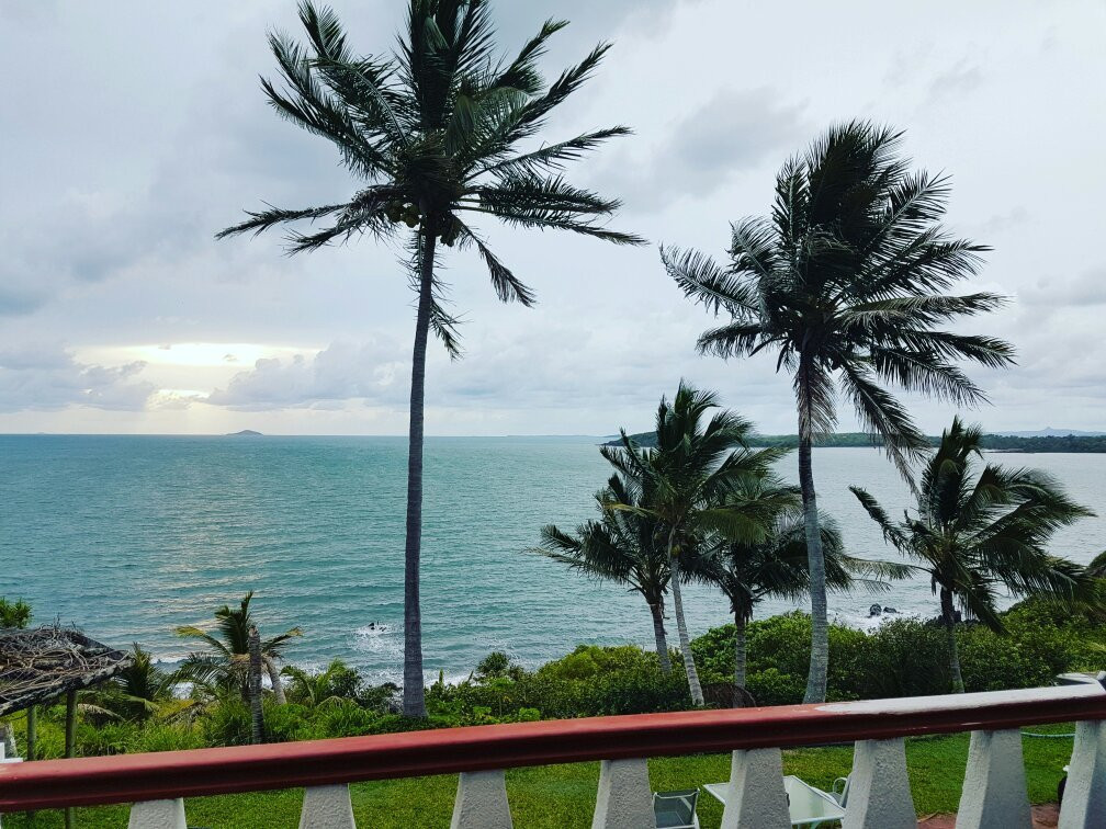 Armstrong Beach旅游攻略图片