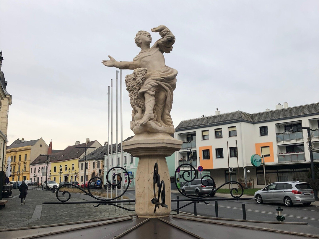 Donatus-Brunnen/Marktbrunnen-布恩山簏必去景点