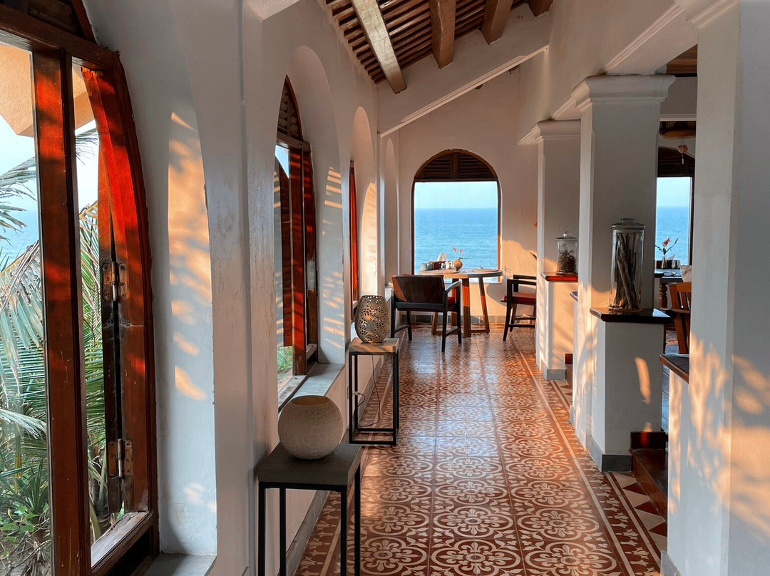 Villa Louise Hue Beach & Spa主图