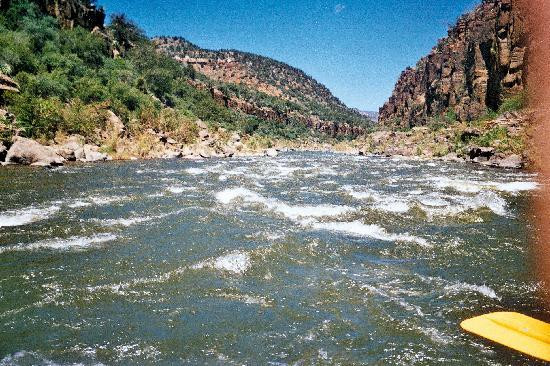 Salt River Rafting-凤凰城必去景点