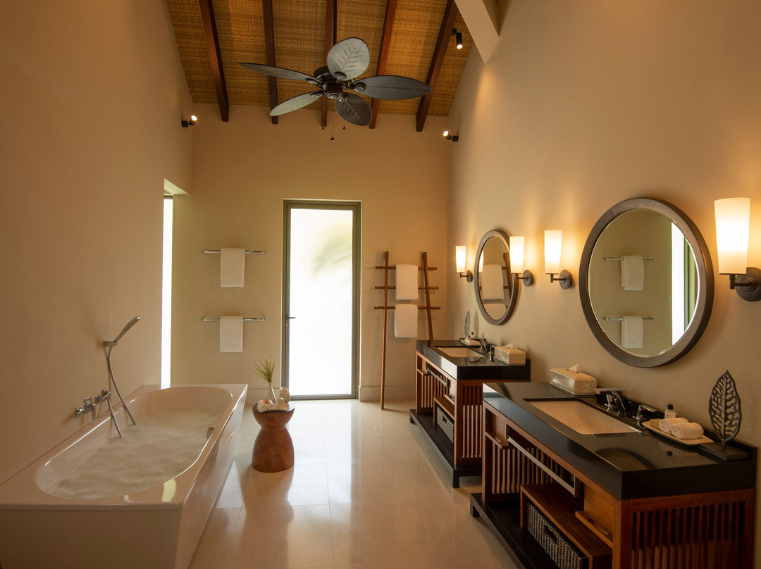 The Residence Maldives At Dhigurah