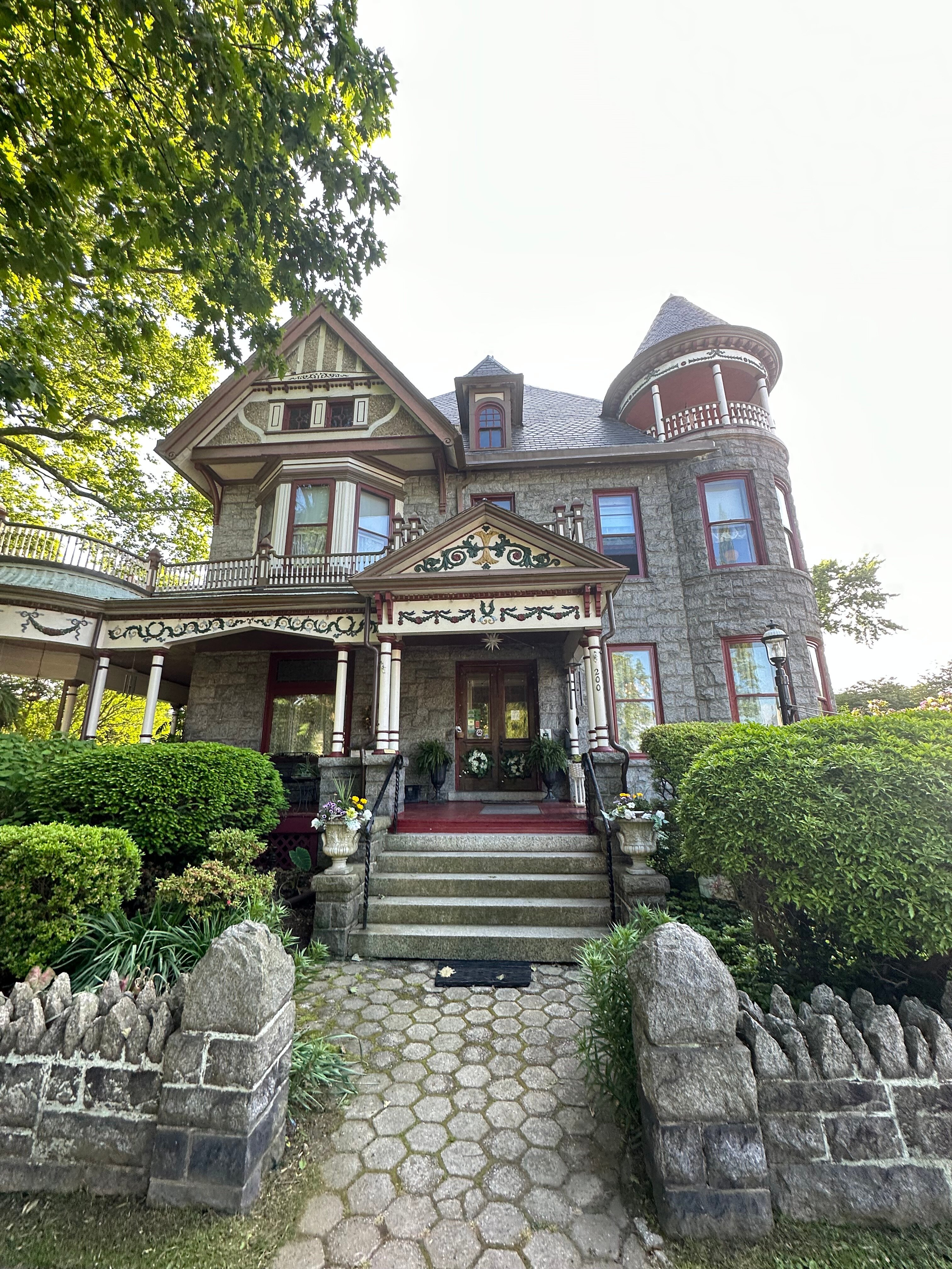 Spencer-Silver Mansion-官方