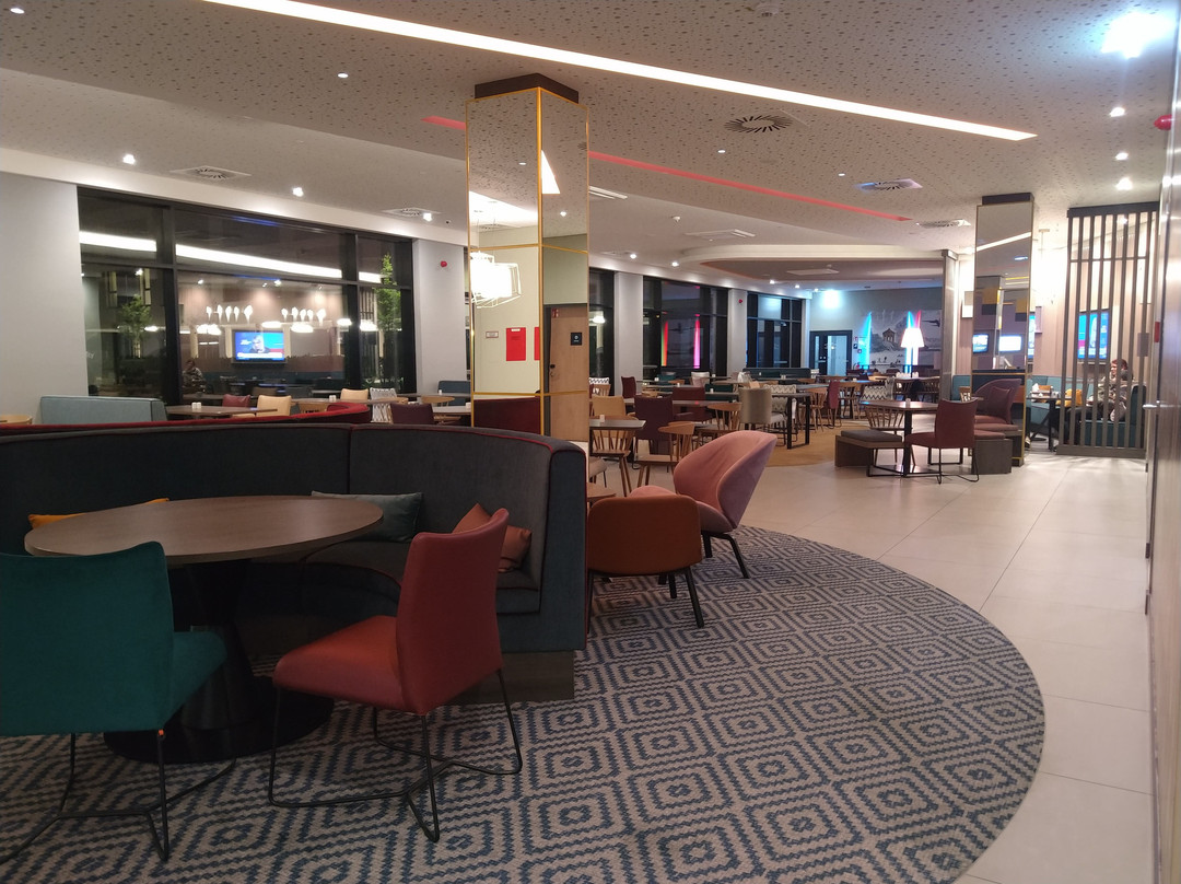 Hampton By Hilton Munich Airport South主图